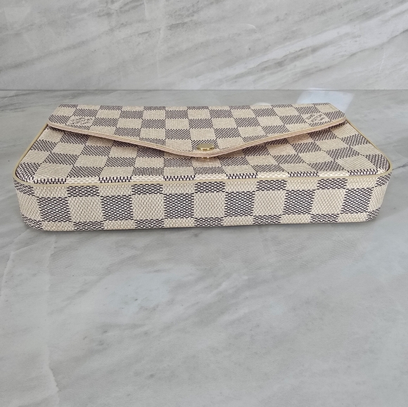 Louis Vuitton Felicie Damier Crossbody Bag - Picture 12 of 16